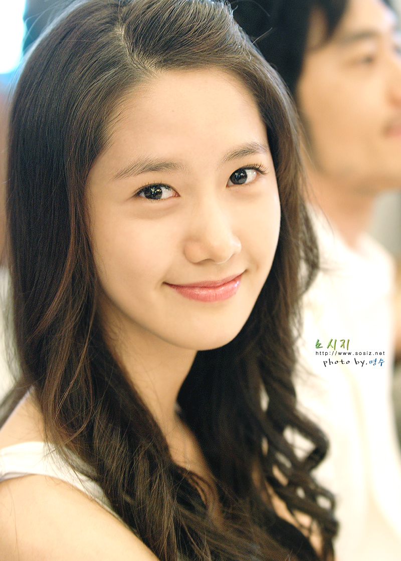 yoona2bsnsd_2.jpg